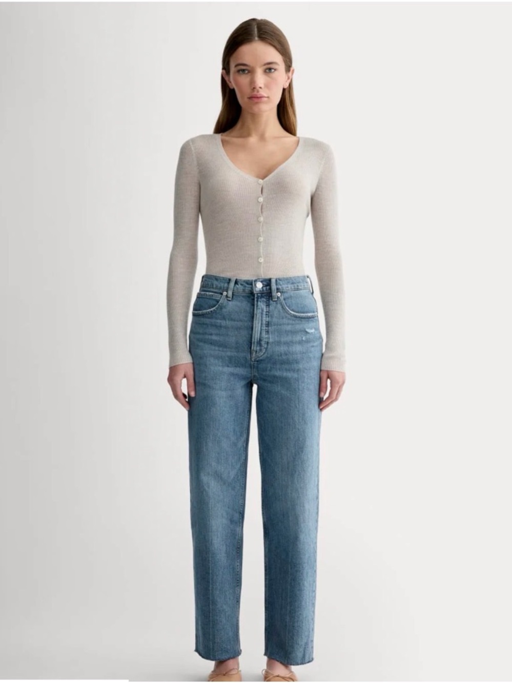 💙 Everlane Way High Jeans - Distressed
